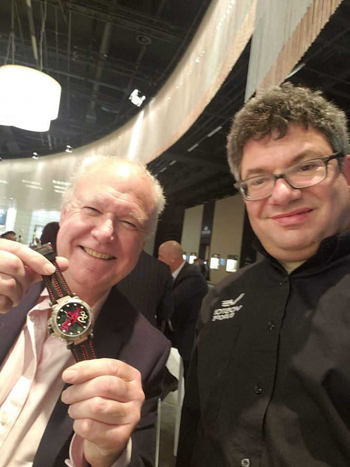Kevin Reynolds (l) our UK Pramzius distributor and VE distributor and Abe Weiss at the watch fair